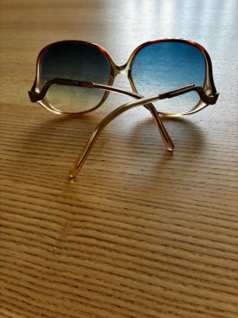 Vintage Oversized Drop Temple Gradient Women's Sunglasses - Picture 5 of 8